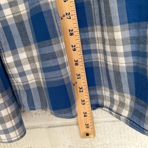 UNTUCKIT Men’s Fiano Plaid Button Down Shirt in Blue XL Tall - Picture 9 of 10